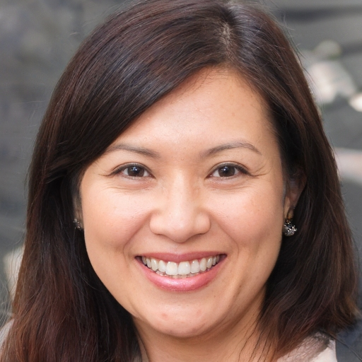 Photo of Sarah Mitchell